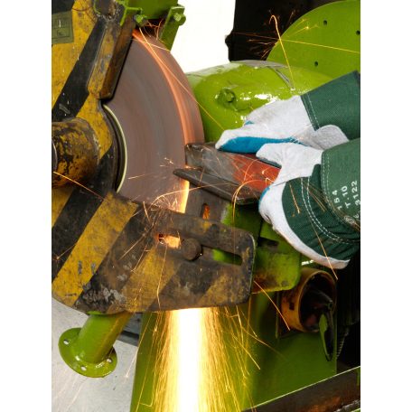 Gránit Kerámia kötésű  sima köszörűkorong 175x25x32 mm 32/25/20 6A60M8V 38, 10560, , Edzetlen szerszámacél-Edzett szerszámacél-Gyorsacél (SS. HSS)-Acélöntvény-Szürkeöntvény-Kéregöntvény-Keménybronz-Műanyag-Gumi-Üveg, 