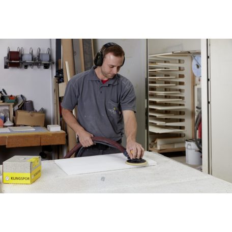 Klingspor PS 33 BK Tárcsák tépőzáras, 125 mm szemcse 180 Lyuk nélküli, 150435, PS 33 BK, festék/lakk/kitt-fa, Excentercsiszoló-Zsiráf csiszoló