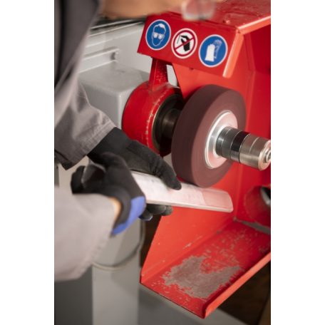 Klingspor NFW 600 Vlies és kombinált vlies lamellás csiszolókerekek (flíz, kombinált flíz szaturnusz korongok) 165 mm – 258899
