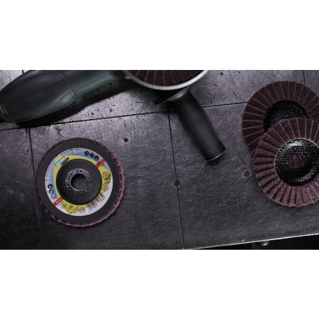 Klingspor SMT 800 Vlies lamellás tárcsa (flíz lamellástárcsa) 125 mm – 278500