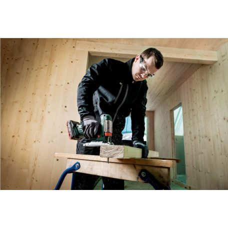 STA 18 LTX 100 Akkus szúrófűrész, STA 18 LTX 100, Metabo Quick a szerszám nélküli fűrészlapcseréhez automatikus lapkidobással, Különösen kézreálló a csekély markolati körfogatnak és a puha felületnek köszönhetően