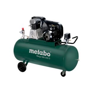   Mega 580-200 D Kompresszor, Mega 580-200 D, Kétfokozatú kompresszió a különösen nagy teljesítmény és a hosszú élettartam érdekében, Nagy teljesítményű, robusztus ékszíjas kompresszor az igényes alkalmazáshoz